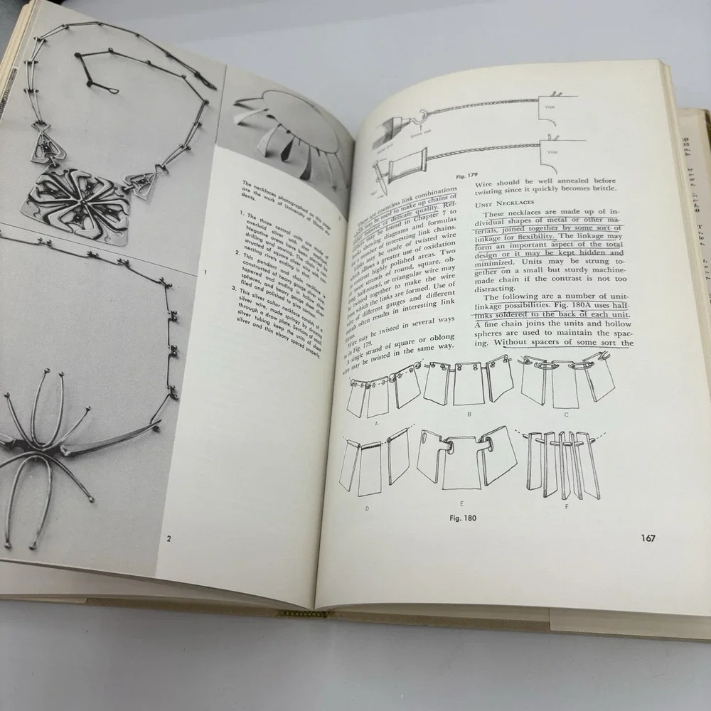 The Design and Creation‎ of Jewelry 1967 Hardcover Neumann 1st Edition 5th Print